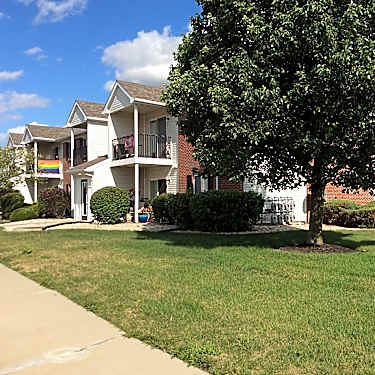 Crystal Glen 1231 Crystal Glen Blvd Findlay Oh Apartments For Rent Rent Com