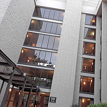 Sterling Place 144 Allen Rd Atlanta Ga Apartments For Rent