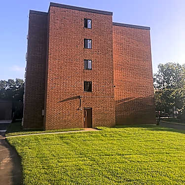 East Side Apartments 83 Doyle Ave Providence Ri Apartments For Rent Rent Com