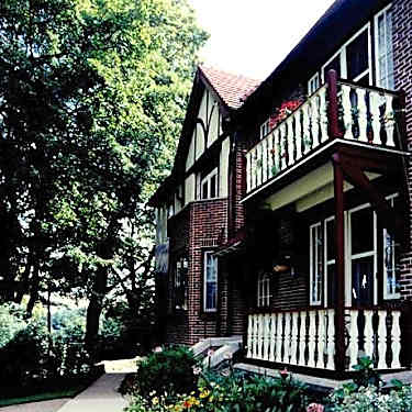 Windermere Court 116 Windermere Ave Wayne Pa Apartments For