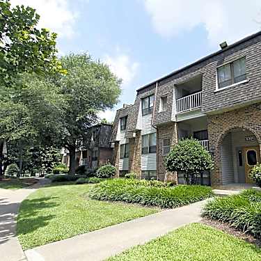 Banbury Lake Village 6308 Blakely Square Virginia Beach Va