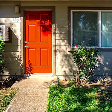 Alamo Garden Apartments 1501 Alamo Dr Vacaville Ca Apartments