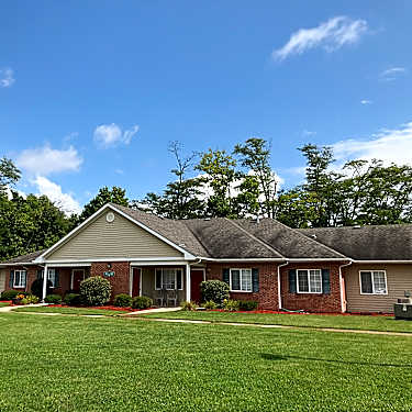 Chestnut Hills 940 Steinman Dr Fort Wayne In Apartments For
