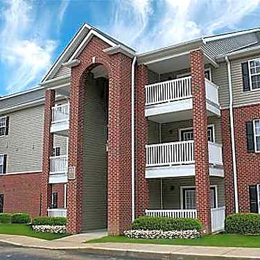 Hermitage Manor Autumn Wood Terrace 1316 Tulip Grove Rd Hermitage Tn Apartments For Rent Rent Com