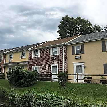 Ramsgate Court Townhomes 620 S Franklin St West Chester Pa Apartments For Rent Rent Com