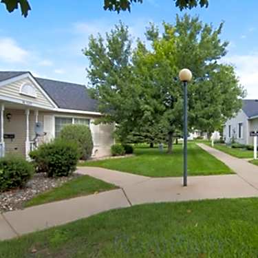 551 82nd Ave Ne Spring Lake Park Mn 55432 Realtor Com
