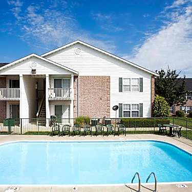 Ozark Plantation Apartments 4800 N 22nd St Ozark Mo Apartments For Rent Rent Com