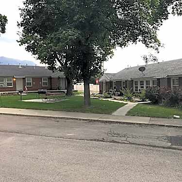 The Cottages At Woodland Grove 411 E State Rd Pleasant Grove Ut Apartments For Rent Rent Com