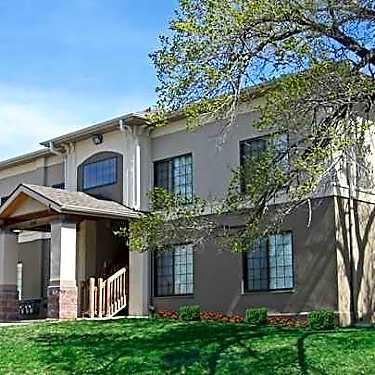 Ridgeview Heights 3243 Denver Kansas City Mo Apartments For Rent Rent Com