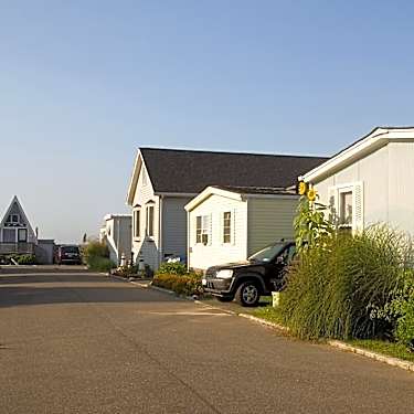 Crescent Mobile Home Park 1400 Crescent Boulevard Gloucester City Nj Apartments For Rent Rent Com