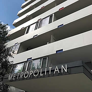 Metropolitan Apartments At Cheesman Park 1901 E 13th Ave Denver Co Apartments For Rent Rent Com