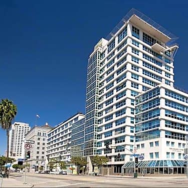 Renaissance Tower 501 W Olympic Boulevard Los Angeles Ca