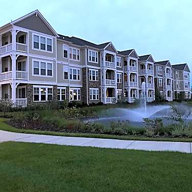 The Brook On Janes 401 Janes Ave Bolingbrook Il Apartments