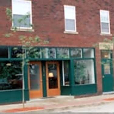 Parker Apartments 38042 Second Street Willoughby Oh Apartments For Rent Rent Com