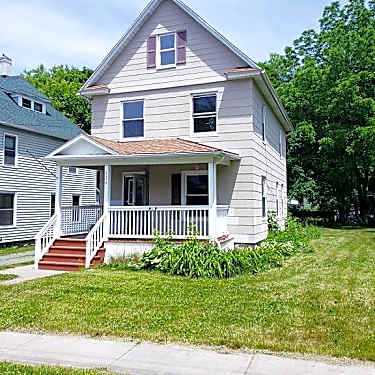 136 Park Pl 136 Park Pl Auburn Ny Houses For Rent Rent Com
