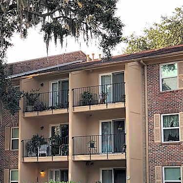 The Woods Of Savannah 7364 C Hodgson Memorial Savannah Ga Apartments For Rent Rent Com