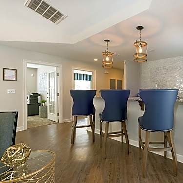 Sugarloaf Trails 2255 Satellite Boulevard Duluth Ga Apartments For Rent Rent Com