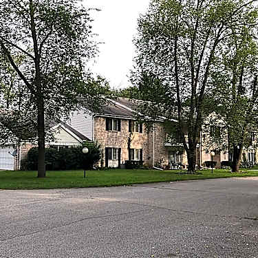 Greenleaf Manor Apartments 2100 E Bristol St Elkhart In