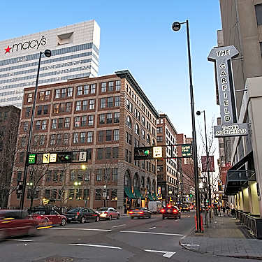 Garfield Tower 111 Garfield Place Cincinnati Oh Apartments For Rent Rent Com