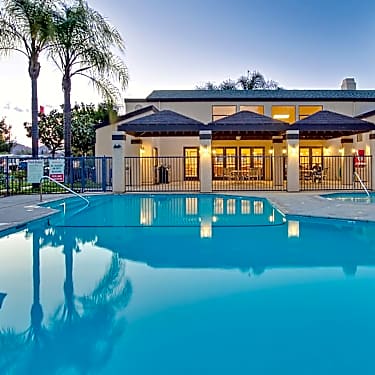 Heritage Park Escondido Apartments For 55 2549 E Valley Pkwy Escondido Ca Apartments For Rent Rent Com