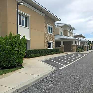 Artis Senior Living Of Boca Raton 5910 N Federal Hwy Boca Raton Fl Apartments For Rent Rent Com