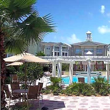 Gardens Of Bridgehampton 8290 Gate Parkway West Jacksonville Fl Apartments For Rent Rent Com