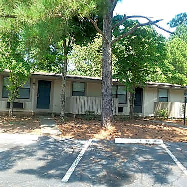 Valleybrook 169 Roscoe Road Newnan Ga Apartments For Rent Rent Com