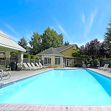 Heatherwood 7300 Ne Van Mall Drive Vancouver Wa Apartments For Rent Rent Com