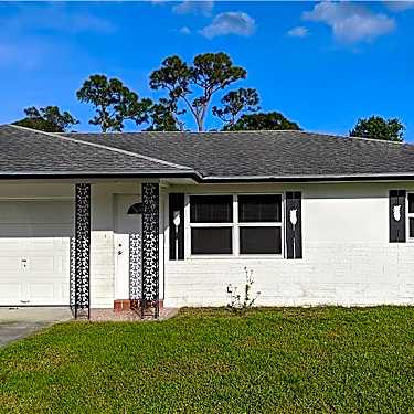 2437 Nw Holiday Ct 2437 Nw Holiday Ct Stuart Fl Apartments