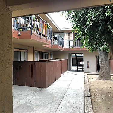 Woods Apartments 1228 S Leland Ave West Covina Ca Apartments For Rent Rent Com