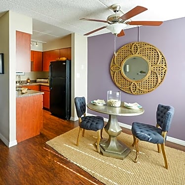 Atwater 7750 N 12th St Phoenix Az Apartments For Rent Rent Com
