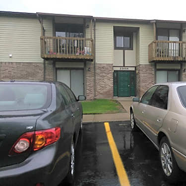 Maple Ridge Apartments 23078 Middlebelt Rd Farmington Hills