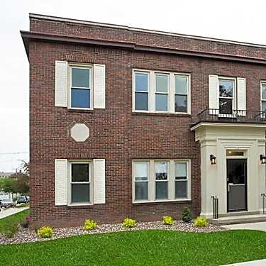 Harbor View Luxury Apartments 712 Broughton Dr Sheboygan Wi Apartments For Rent Rent Com