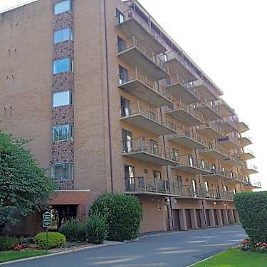 Newport The 350 Prospect Ave Hackensack Nj Apartments For