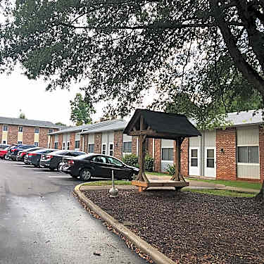 Woodridge 61 Bingham Rd Asheville Nc Apartments For Rent