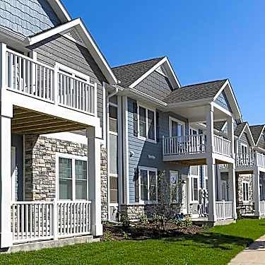 Portscape Apartments 679 S Pier Dr Sheboygan Wi Apartments For Rent Rent Com
