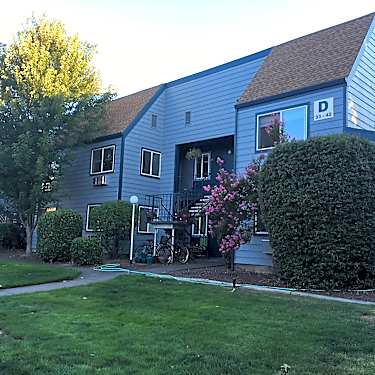 Ashlander Apts 2234 Siskiyou Blvd Ashland Or Apartments For