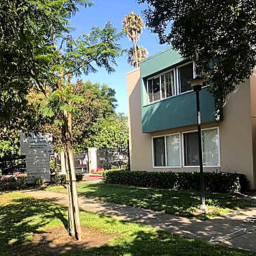 Lord Tennyson 2191 W Tennyson Rd Hayward Ca Apartments For