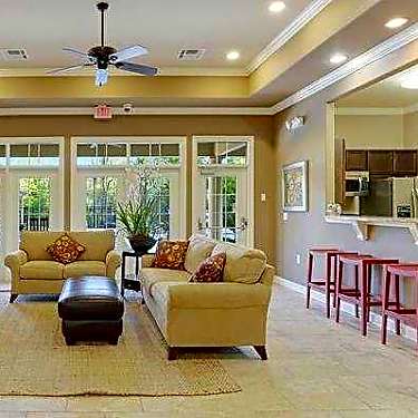Abita View Apartment Homes 19600 North 12th Street Covington La Apartments For Rent Rent Com