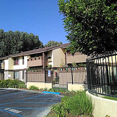 Park Plaza Apartment 8100 Park Plz Stanton Ca Apartments For