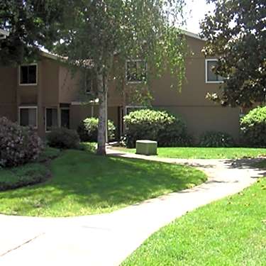 Cedar Village 820 W 4th Ave Chico Ca Apartments For Rent