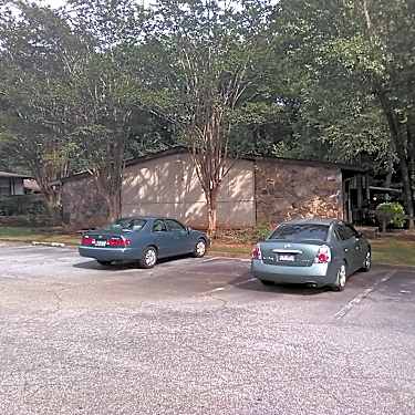 Garden Gate Apartment Homes 1608 Rhodes Ln Griffin Ga