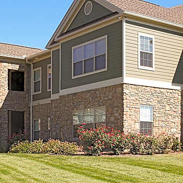 Greystone Vista 2111 Greystone Vista Way Knoxville Tn Apartments For Rent Rent Com