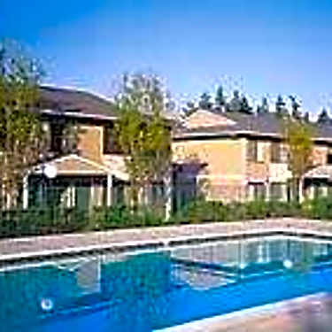 Sunflower Apartments 11547 Sw 135th Avenue Tigard Or Apartments For Rent Rent Com