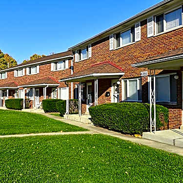 Ambleside Commons 6210 Ambleside Drive Columbus Oh Apartments For Rent Rent Com