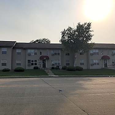 Birch Gardens Apartments 1724 Birch Rd Ste 102 Kenosha Wi
