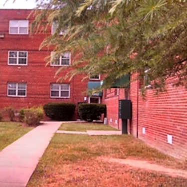 Parkview Manor Apartments 5040 38th Ave Hyattsville Md