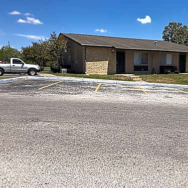 Homestead Apartments 5800 Medina Base Rd San Antonio Tx Apartments For Rent Rent Com
