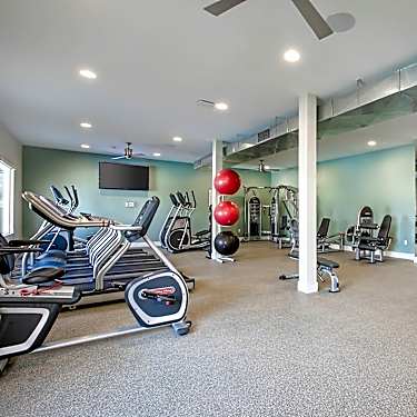 The Reserve At Carlsbad 2320 Via Clemente Carlsbad Ca Apartments For Rent Rent Com