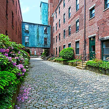 Baker Chocolate Factory Apartments 1220 Adams Street